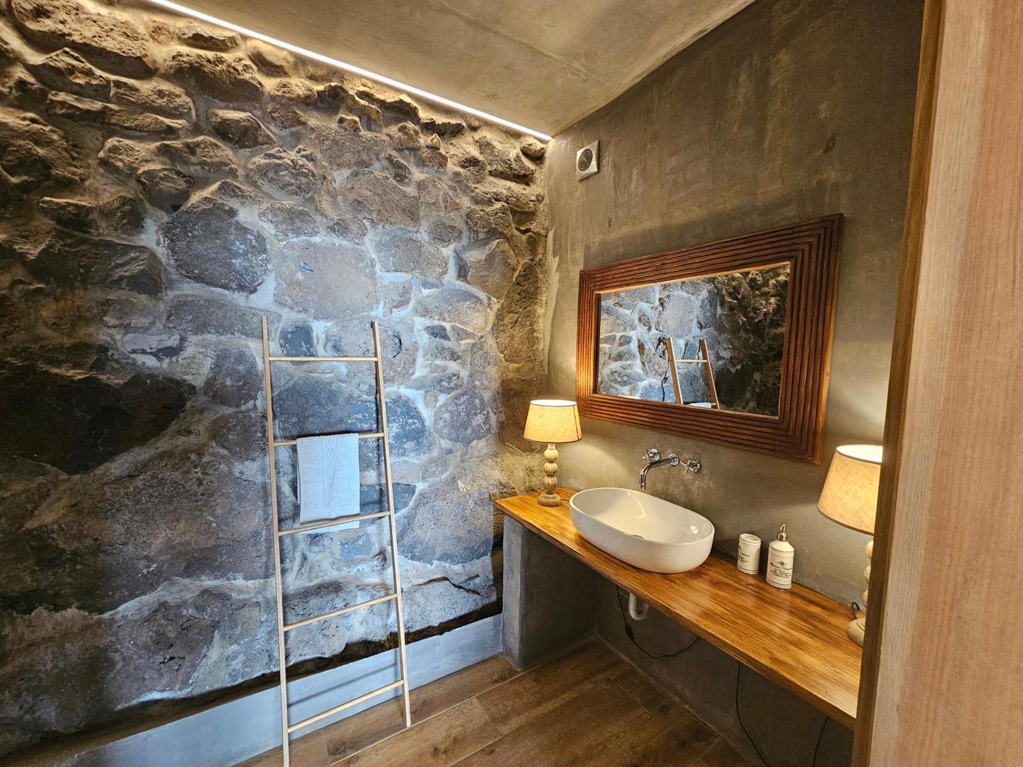 Les Terrasses Suites Calheta  Exteriör bild